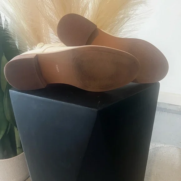 TOMS Charlie Boot in Light Sand Leather, Size 11 - Picture 4 of 8